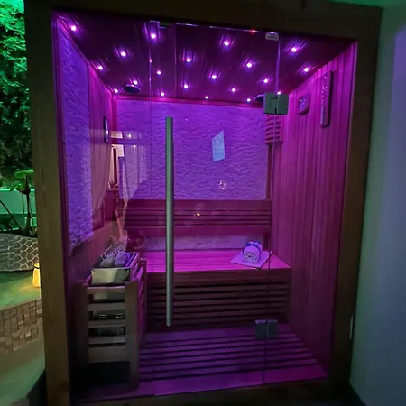 Mastrangelo Suite & Spa-2